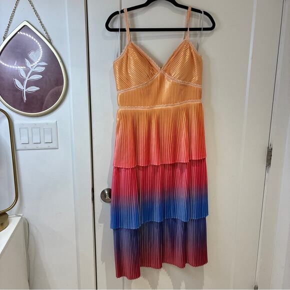 Marchesa Notte Ombré Pleated Cocktail Tea Dress Sz 4 - Picture 2 of 12
